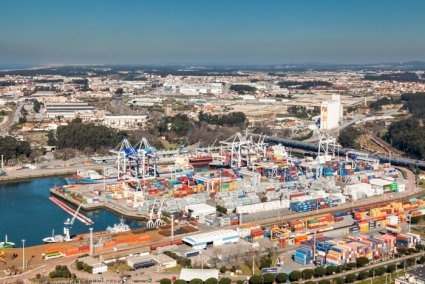 TCL DE NOVO ACIMA DOS 3.000 TEU/DIA