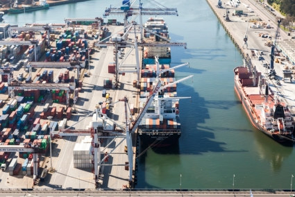 TCL RECEBEU 21 NAVIOS NA SEMANA N.º 5