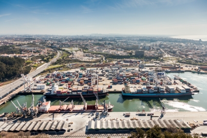 TCL CONTA MAIS 12 600 TEU