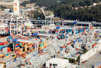 MAIS UM DIA ACIMA DOS 3000 TEU