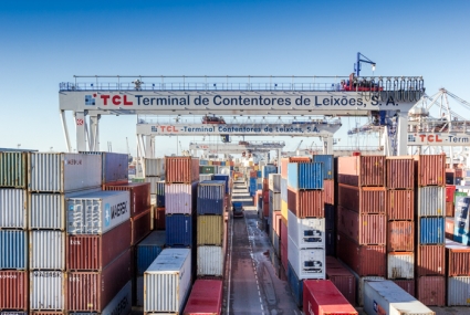 CONTENTORES GARANTEM RECORDE NACIONAL