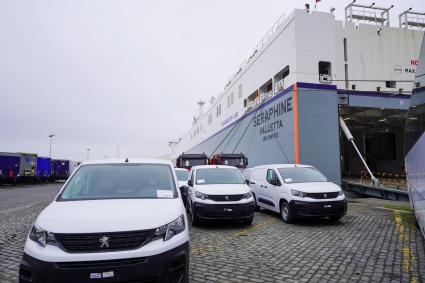 YILPORT LEIXÕES MAKES THE FIRST SHIPMENT OF VEHICLES FROM STELLANTIS MANGUALDE